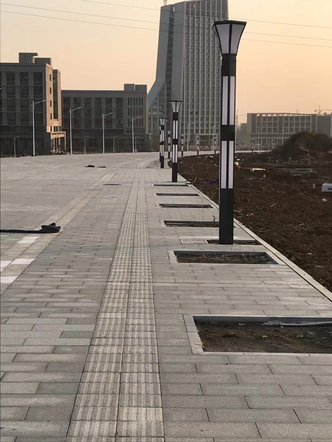 LED路燈、庭院燈、景觀(guān)燈_ led路燈價(jià)格